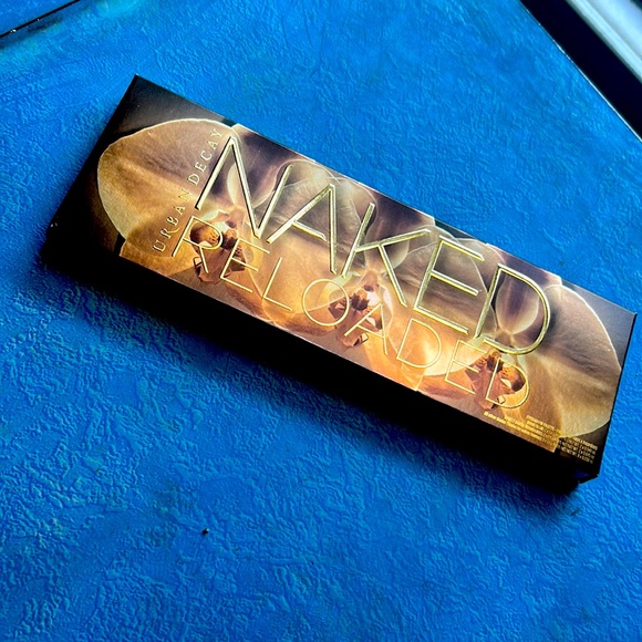 Urban Decay Other - NAKED RELOADED by URBAN DECAY EYESHADOW PALLET